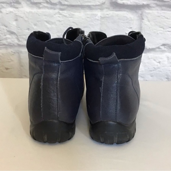 Propet 9 Delaney Womens Ankle Boots Navy Blue Leather Comfort Shoes Side Zippers - Picture 4 of 11